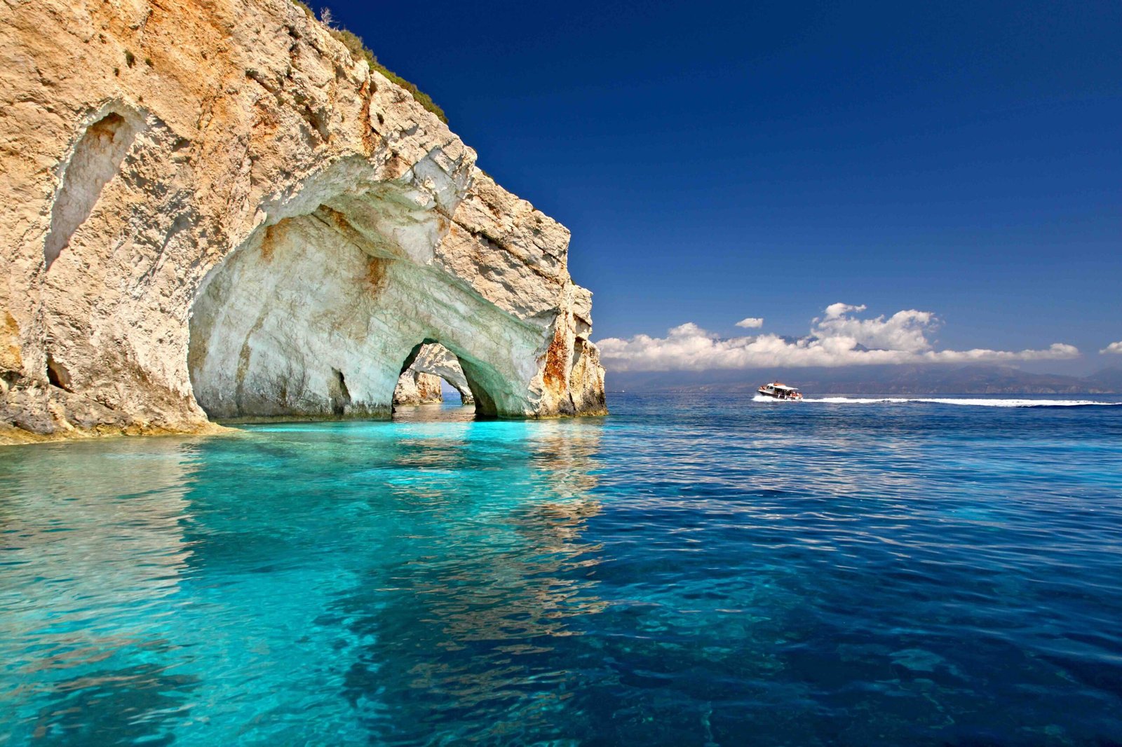 Blue Caves Zakynthos boat tour